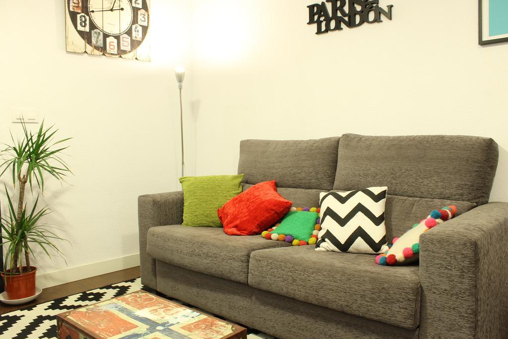 De 185 M2 Com 8 Apartamento *