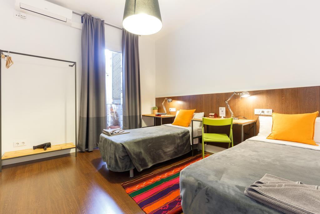 Apartamento De 185 M2 Com 8 *