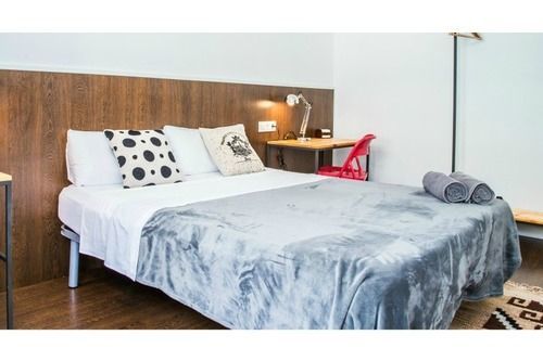 De 185 M2 Com 8 Apartamento